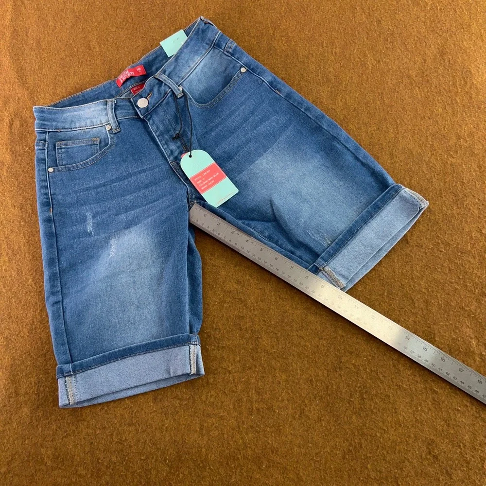 Denim & Rivets Juniors 11 Med Blue Cuffed Bermuda Denim Shorts NWT